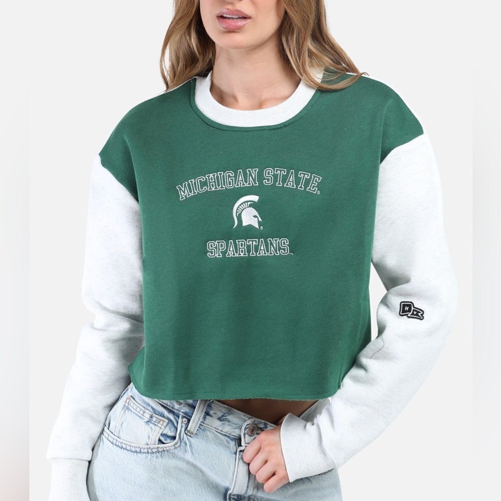 Hype and Vice NWT Michigan State Rookie Sweater Pullover Raglan Fleece Cropped